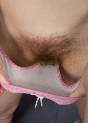 Ariadna Moon from ATK Natural & Hairy