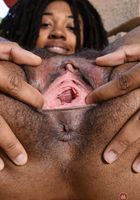Olivia Green in exotic and hairy, Olivia Green (oli032) ATK Natural & Hairy: Olivia Green (Olivia Green in exotic and hairy)